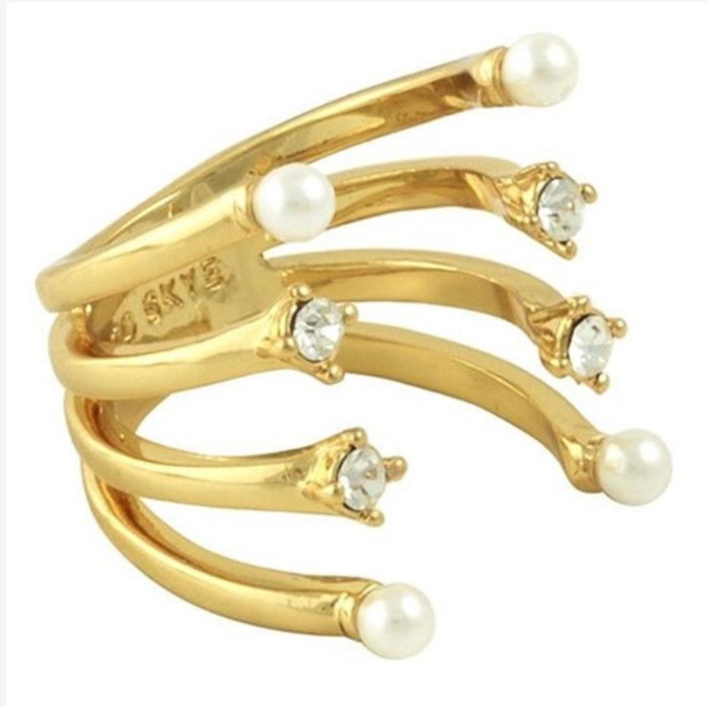 cc skye // pearl and crystal open claw ring